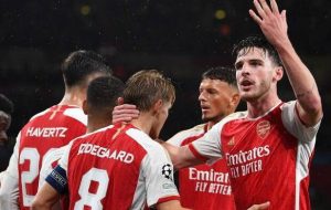 Arsenal vs PSV 4-0 Highlights (UCL)