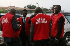 EFCC Issues Warning Against Dollar Transactions 